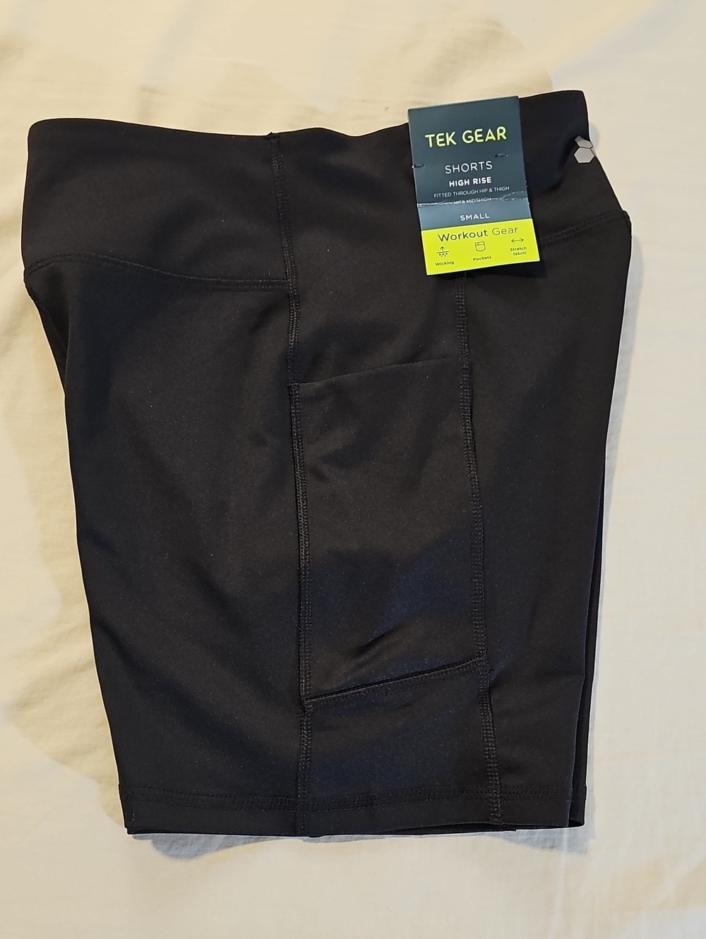 Tek Gear Women's S Black High-Rise Workout Shorts with Pockets
